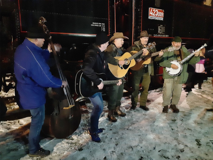 Štíty_7-12-2019_q